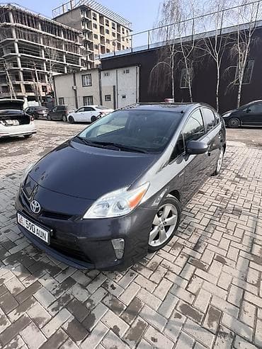 590: Toyota Prius: 2015 г., 1.8 л, Вариатор, Гибрид, Хэтчбэк — 6