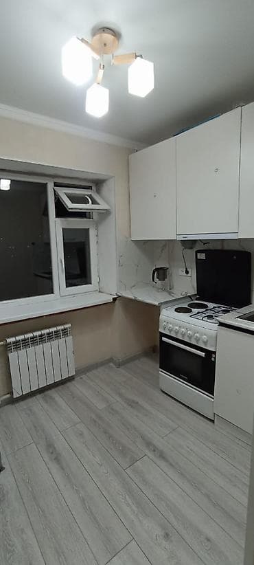 osh flat: 1 комната, 32 м², 5 мкр Индивидуалка, 5 этаж, Косметический ремонт — 1