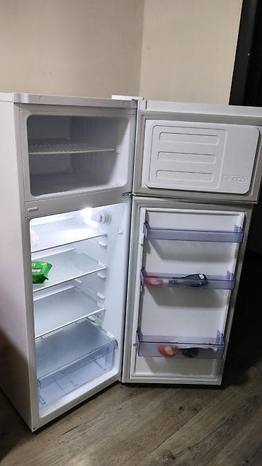 фэн: Холодильник Beko, Б/у, Двухкамерный — 2