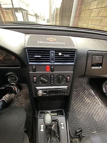 mini ev: Mercedes-Benz C-Class: 1995 г., 2.8 л, Ручные, Газ, Седан — 5