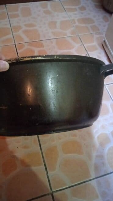 бочка токмок: Продаю казаны. 3 литра чугунный советский 1500 сом 8 и 10 литров по — 4