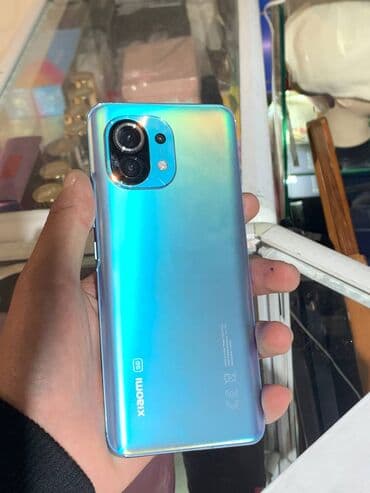 художественный планшет для рисования: Xiaomi, Mi 11, Б/у, 256 ГБ, цвет - Голубой, 2 SIM — 1