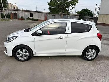 Транспорт: Chevrolet Spark: 2019 г., 1 л, Бензин, Хэтчбэк — 9