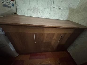 мебельные гарнитуры: Продаётся комплект мебели для дома. 1) Письменный стол с надстройкой — 5