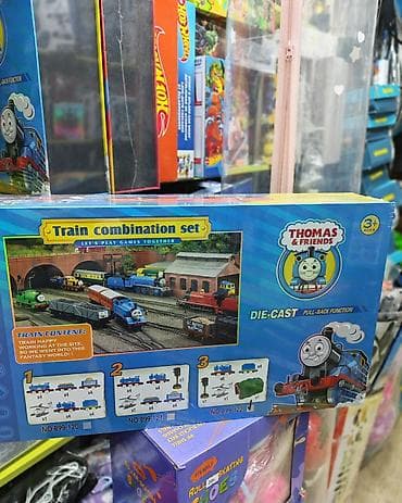 Игрушки: Набор игрушечных поездов “Train Combination Set” (Thomas & — 1