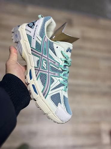 Asics🔥🔥🔥