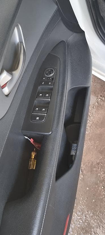 к3 2020: Kia K3: 2020 г., 1.6 л, Автомат, Бензин, Седан — 5