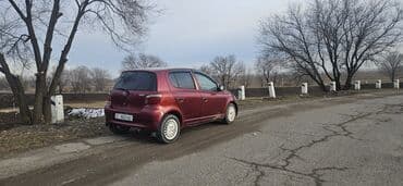 audi s4 2 2: Toyota Yaris: 2001 г., 1 л, Механика, Бензин, Хэтчбэк — 4