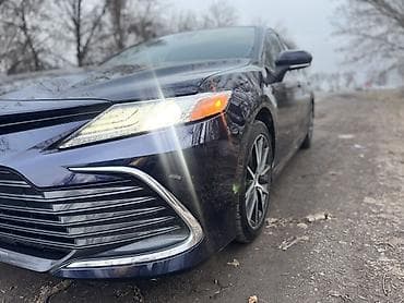 crown 2018: Toyota Camry: 2021 г., 2.5 л, Автомат, Гибрид, Седан — 4