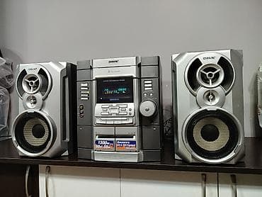 Продаю недорого SONY музыкальный центр есть и другие муз центры — 1