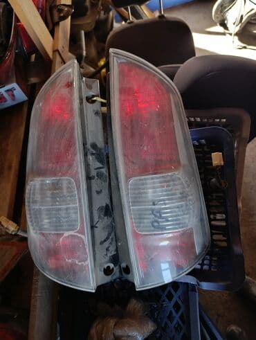 запчасти на дайхатсу куоре в бишкеке: Комплект стоп-сигналов Daihatsu 2001 г., Б/у, Оригинал, Япония — 2