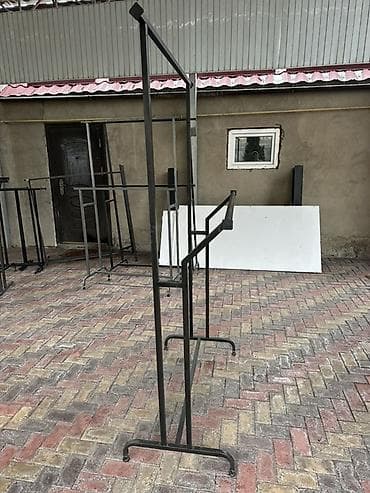 Торговое оборудование: Кронштейн Для одежды, Материал: Металл, Лофт, Б/у — 4