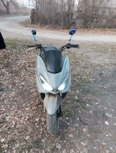 сукутер мапет: Скутер Benelli (серия Sprint) серого цвета. Характеристики и — 3