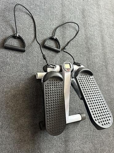 Мини-степпер с эспандерами и счетчиком Компактный степпер для