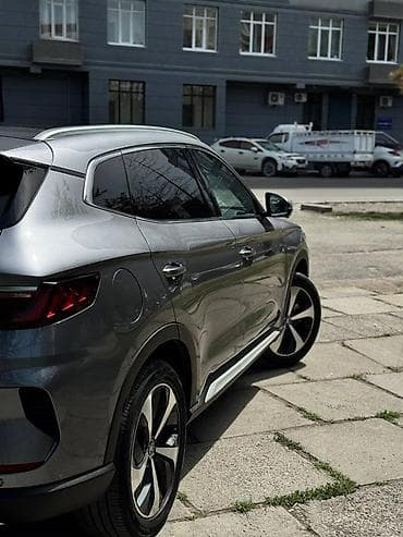 byd qin plus салон: BYD Song Plus: 2022 г., Автомат, Электромобиль, Кроссовер — 3