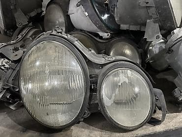 фары w221: Комплект передних фар Mercedes-Benz Оригинал — 4