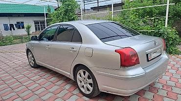 Toyota Avensis: 2003 г., 1.8 л, Механика, Седан — 5