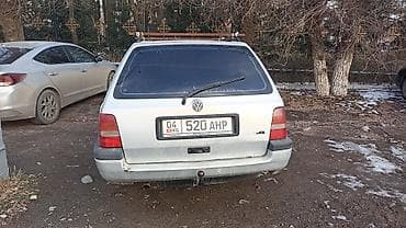Volkswagen Golf: 1996 г., 1.6 л, Механика, Бензин, Универсал