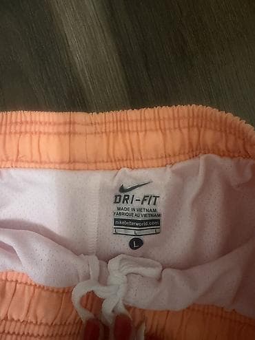 coros pace: Новые женские спортивные шорты Nike Dri‑FIT - Модель: легкие — 2