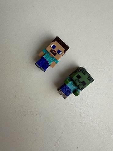 отдам даром видеокарту: Фигурка Стива Minecraft Kinder joy (обмен) — 1