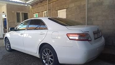 prius v: Toyota Camry: 2011 г., 2.5 л, Автомат, Гибрид, Седан — 8