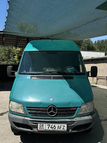 диван спринтер: Mercedes-Benz Sprinter, 2.2 CDI, средняя база, грузовой фургон — 9