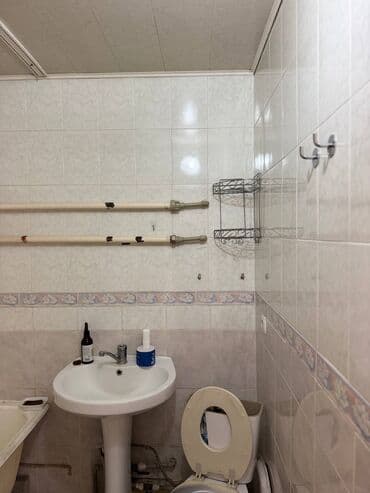 одна комнатные квартиры: 1 комната, 31 м², 104 серия, 4 этаж, Старый ремонт — 3