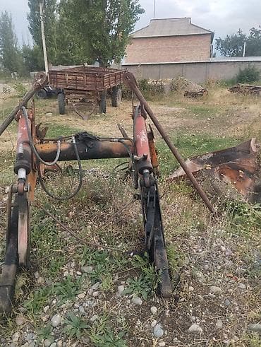 Кун сатылат!!! всё в комплекте баары даяр только тагыш керек баасы 130 at lalafo.kg Кун сатылат!!! всё в комплекте баары даяр только тагыш керек баасы 130