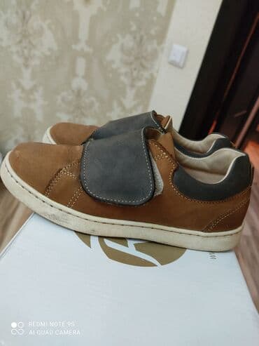 Детские кожаные ортопедические кроссовки, размер 30, состояние