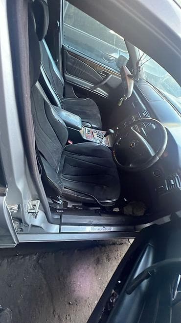 e63 w212: Mercedes-Benz E-Class: 2001 г., 5 л, Автомат, Бензин, Седан — 8