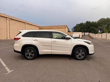 Унаа сатуу: Toyota Highlander: 2018 г., 3.5 л, Автомат, Бензин, Кроссовер — 3