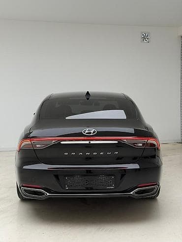 бизнес самомойка: Hyundai Grandeur: 2021 г., 2.4 л, Гибрид, Седан — 2