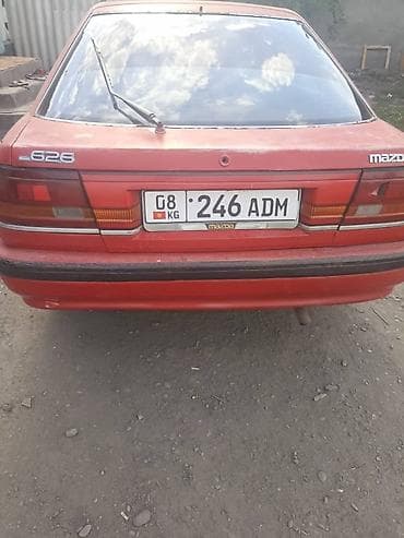 transporter multivan: Mazda 626: 1989 г., 2 л, Ручные, Бензин, Хэтчбэк — 3