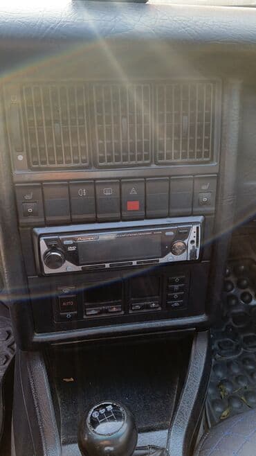 продаю шины на спринтер: Audi 80: 1992 г., 2.3 л, Механика, Бензиновая, Седан — 8