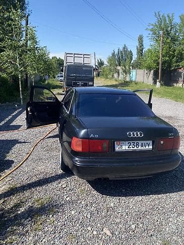 Audi A8: 1997 г., 3.7 л, Автомат, Газ, Седан lalafo.kg да Audi A8: 1997 г., 3.7 л, Автомат, Газ, Седан