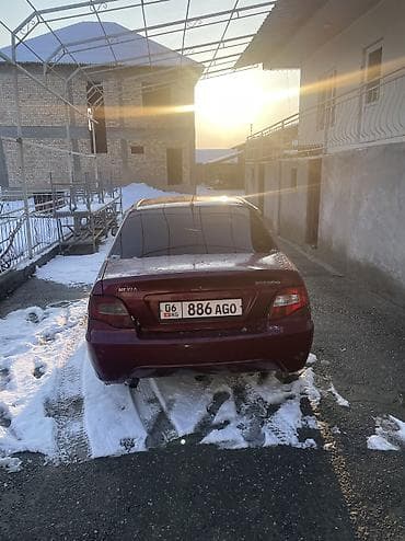 mazda 626 1990: Продаётся седан красного цвета. Компактный городской автомобиль с — 3