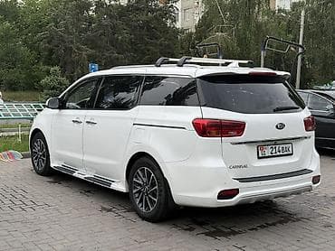 кияа карнавал: Kia Carnival: 2018 г., 2.2 л, Автомат, Дизель, Минивэн — 7