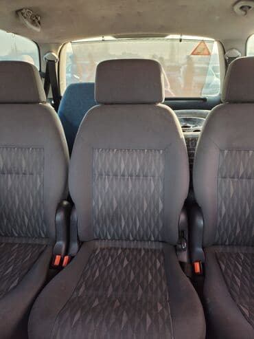 срочно продаю в связи с переездом: Ford Galaxy: 2000 г., 2.3 л, Механика, Бензин, Вэн/Минивэн — 8