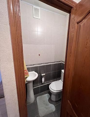osh flat: 3 комнаты, 61 м², 106 серия, 3 этаж — 8