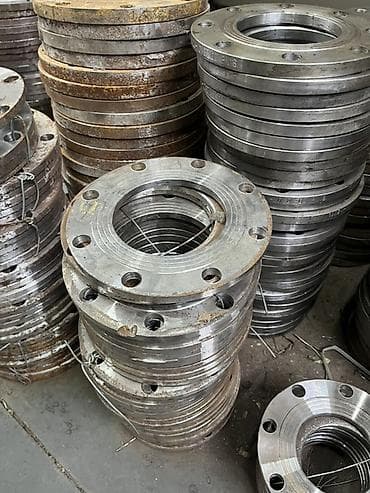 сантех: Стальные плоские фланцы под болтовое соединение - Материал — 8
