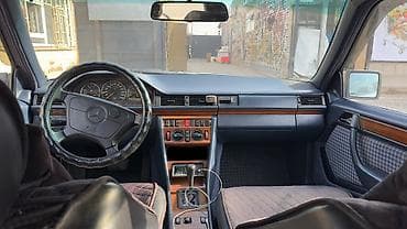 golf variant: Mercedes-Benz W124: 1994 г., 2.8 л, Автомат, Бензин, Седан — 7