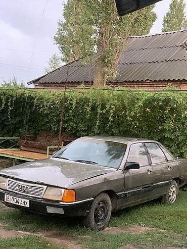 Продажа авто: Audi 100: 1985 г., 2 л, Механика, Бензин, Седан — 2
