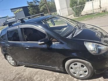 на jazz: Honda Fit: 2005 г., Хэтчбэк — 2