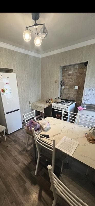 квартира новый: 60 м², 3 комнаты, Забор, огорожен — 1