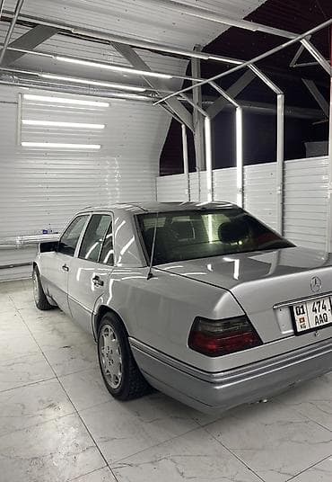 дозатор мерседес 124: Mercedes-Benz W124: 1993 г., 2.2 л, Механика, Бензин, Седан — 4