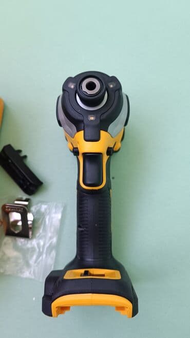 электро отвёртка: Dewalt dcf850 импульсный шуруповерт,импакт.Тушка,клипса и магнитный — 7