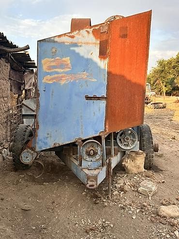 Башка транспорт: СРОЧНО ПРОДАЖА Комбайн фасоль и другое бункер 1500 тон Передвижная — 2
