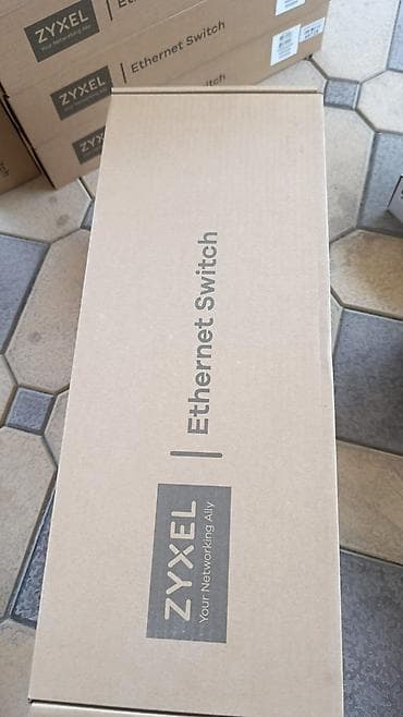 1 шт 11000 сом 3 шт есть / Коммутатор Ethernet SNR-S1000-8T