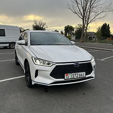 Транспорт: BYD E2: 2022 г., Электромобиль, Кроссовер — 2