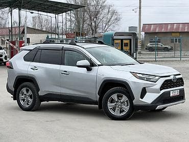 ауди o7: Toyota RAV4: 2022 г., 2.5 л, Автомат, Гибрид, Кроссовер — 4